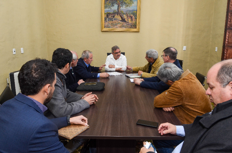 Empresas de Argentina y Chile trabajarán unidas para la industrialización del litio
