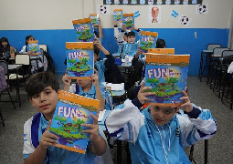 La Escuela Levene recibió libros de Cambridge para fortalecer el aprendizaje...