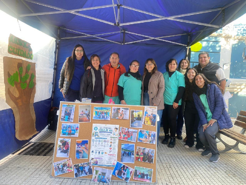 MUNICIPALIDAD :La Capital celebró el Día de la Enfermería con una jornada de prevención y autocuidado en la Peatonal