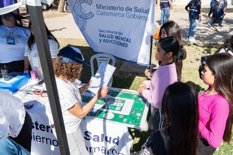 2° Festival ?En Movimiento por la Salud Mental ? QUE PELOTUDES ES ESTA DE SALUD MENTAL - SI NO HAY GUARDIA DE SALUD MENTAL EN EL HOSPITAL